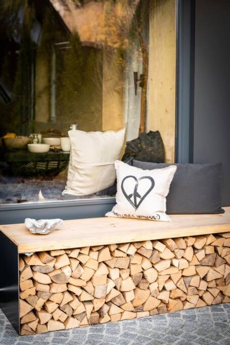 Basecamp Salzkammergut - Exklusives Apartment Mitten Im Salzkammergut Sankt Wolfgang im Salzkammergut ภายนอก รูปภาพ